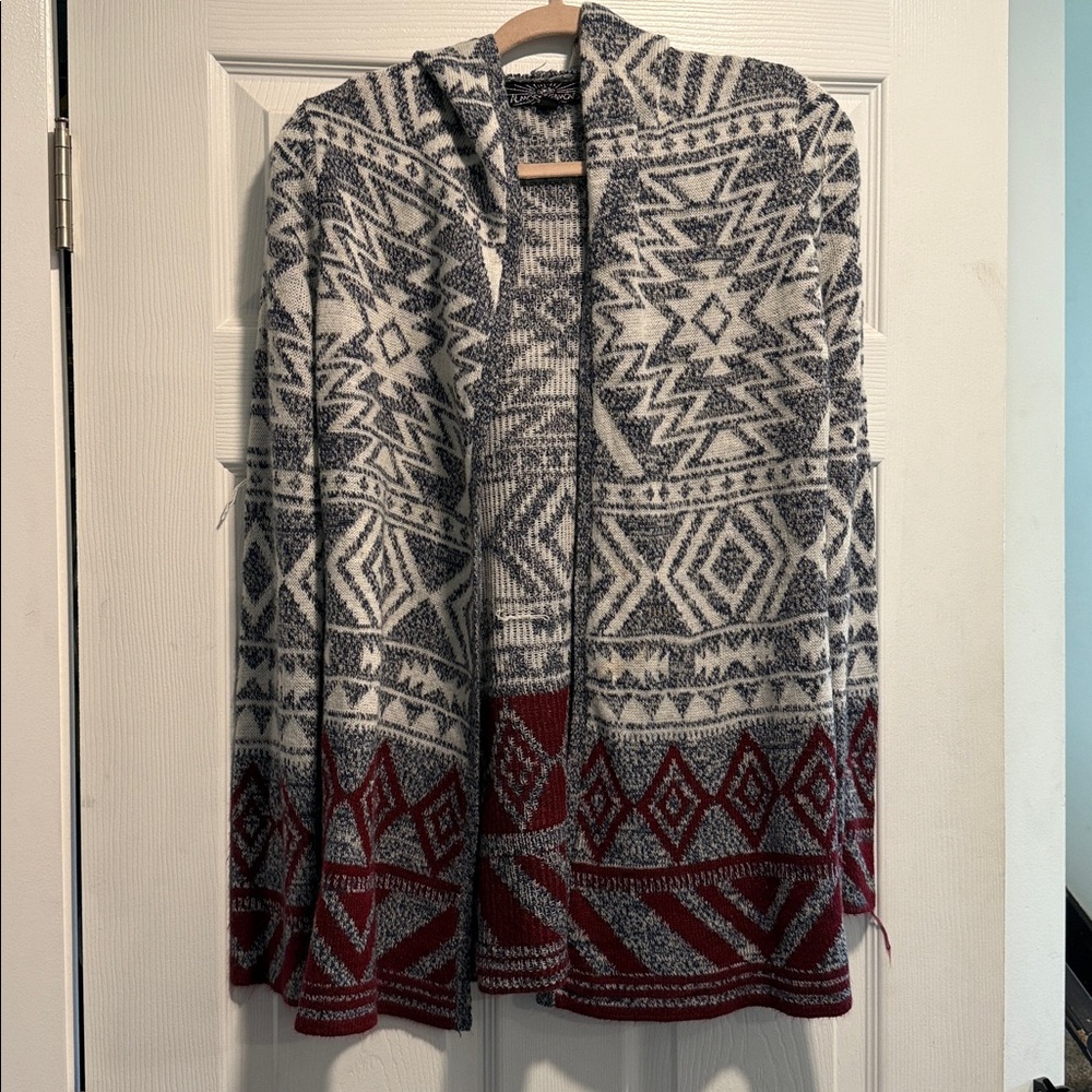 Almost Famous- Aztec Print Lightweight Womens Hooded Cardigan size M